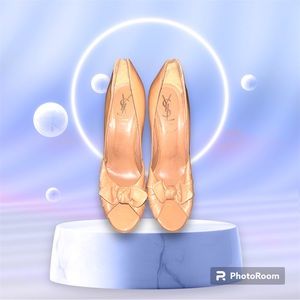 Yves Saint Laurent Nude Peep Toe Platforms, Size 38.5